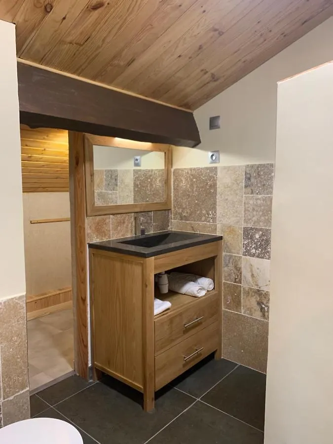 Saint Alban Auriolles Chambre D'Hotes Climatisee Avec Terrasse Et Acces Piscine לינה וארוחת בוקר Saint Alban Auriolles