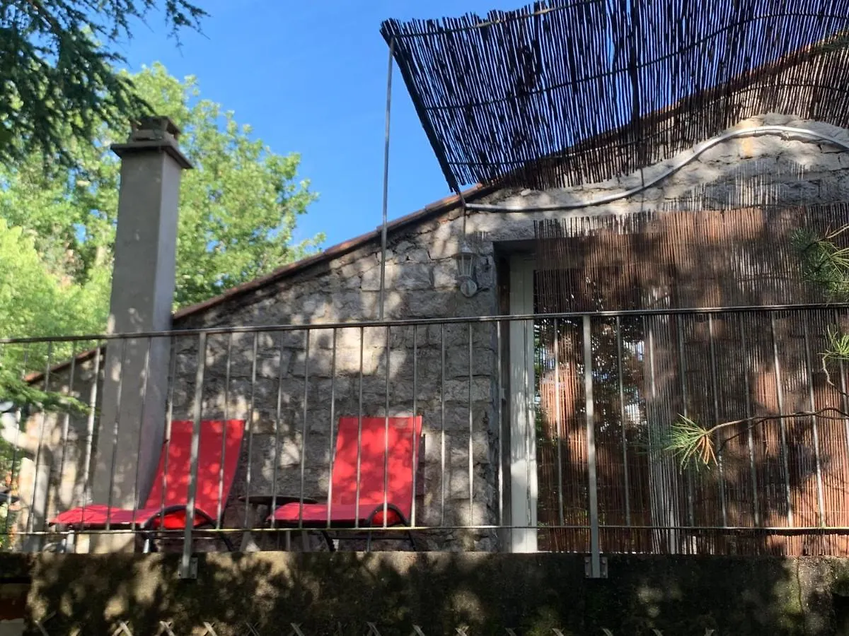 Chambre D'Hotes Climatisee Avec Terrasse Privee Bed & Breakfast